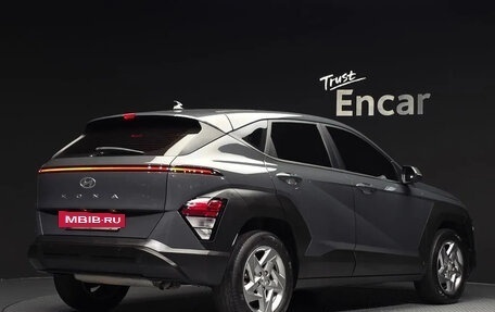 Hyundai Kona, 2023 год, 2 150 000 рублей, 3 фотография