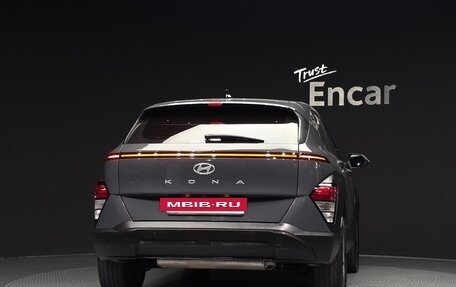 Hyundai Kona, 2023 год, 2 150 000 рублей, 4 фотография