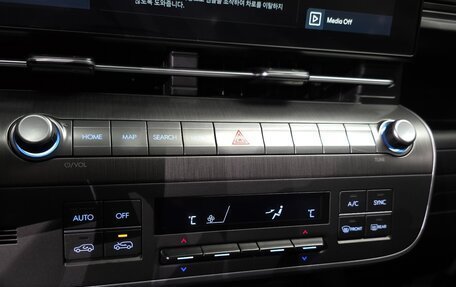 Hyundai Kona, 2023 год, 2 150 000 рублей, 28 фотография