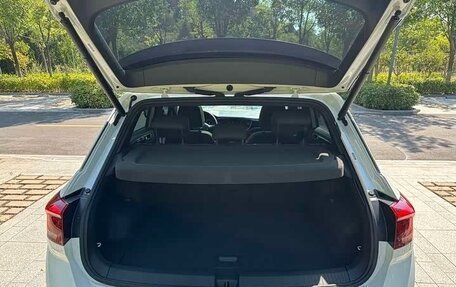 Volkswagen T-Roc I, 2023 год, 2 125 000 рублей, 15 фотография