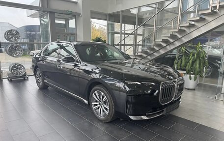 BMW 7 серия, 2025 год, 13 200 000 рублей, 2 фотография
