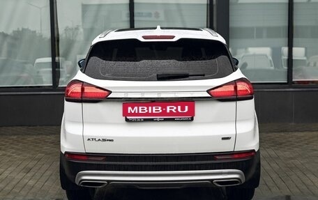 Geely Atlas, 2022 год, 1 975 000 рублей, 4 фотография