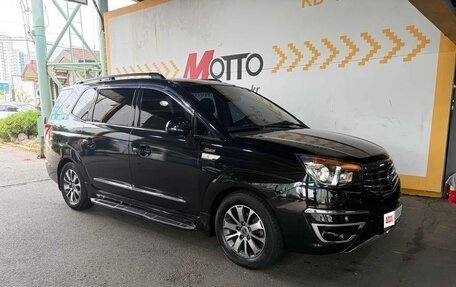 SsangYong Korando Turismo, 2016 год, 1 600 000 рублей, 2 фотография