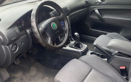 Skoda Superb III рестайлинг, 2003 год, 400 000 рублей, 9 фотография