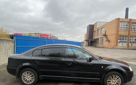 Skoda Superb III рестайлинг, 2003 год, 400 000 рублей, 8 фотография