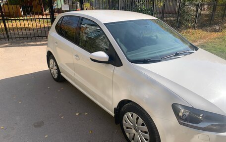Volkswagen Polo VI (EU Market), 2014 год, 1 100 000 рублей, 2 фотография