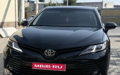 Toyota Camry, 2018 год, 1 850 000 рублей, 1 фотография