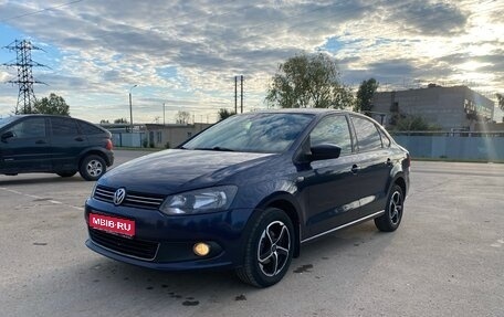 Volkswagen Polo VI (EU Market), 2012 год, 600 000 рублей, 1 фотография