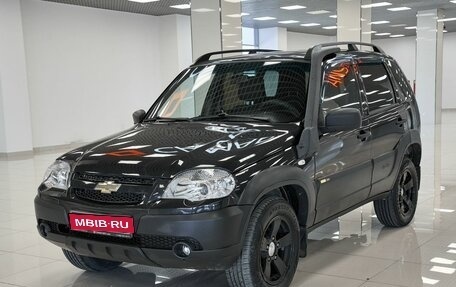 Chevrolet Niva I рестайлинг, 2018 год, 642 000 рублей, 1 фотография