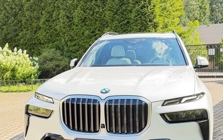 BMW X7, 2023 год, 12 100 000 рублей, 8 фотография