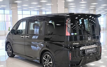 Honda Stepwgn IV, 2015 год, 1 848 000 рублей, 4 фотография
