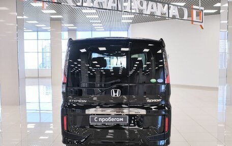 Honda Stepwgn IV, 2015 год, 1 848 000 рублей, 9 фотография