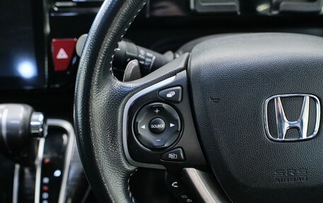 Honda Stepwgn IV, 2015 год, 1 848 000 рублей, 11 фотография