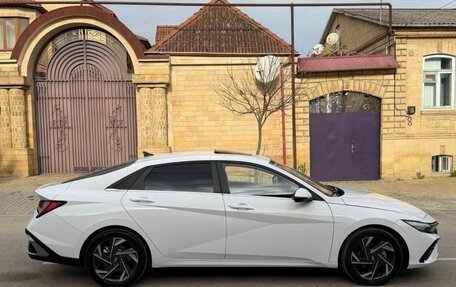 Hyundai Elantra, 2023 год, 1 750 000 рублей, 6 фотография