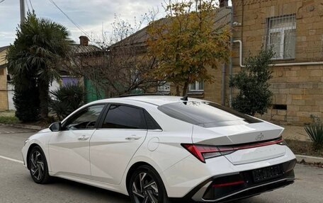 Hyundai Elantra, 2023 год, 1 750 000 рублей, 3 фотография