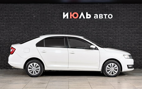 Skoda Rapid I, 2018 год, 1 200 000 рублей, 9 фотография