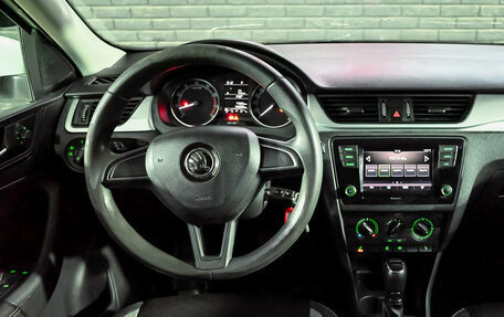 Skoda Rapid I, 2018 год, 1 200 000 рублей, 16 фотография