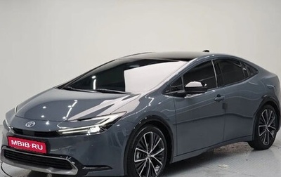 Toyota Prius IV XW50, 2024 год, 2 957 000 рублей, 1 фотография