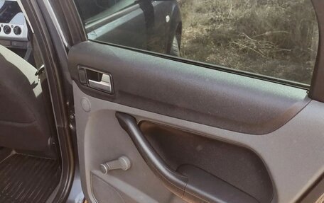 Ford Focus II рестайлинг, 2006 год, 560 000 рублей, 14 фотография