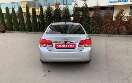 Chevrolet Cruze II, 2012 год, 700 000 рублей, 9 фотография