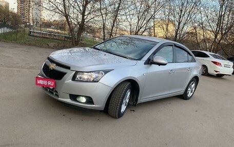 Chevrolet Cruze II, 2012 год, 700 000 рублей, 5 фотография