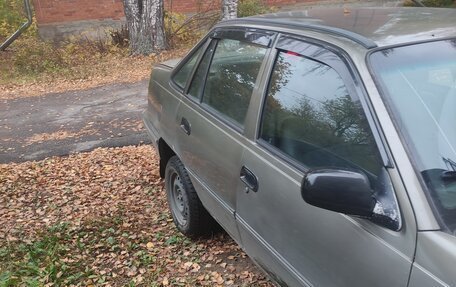 Daewoo Nexia I рестайлинг, 2003 год, 135 000 рублей, 2 фотография