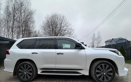 Lexus LX III, 2019 год, 7 999 999 рублей, 3 фотография