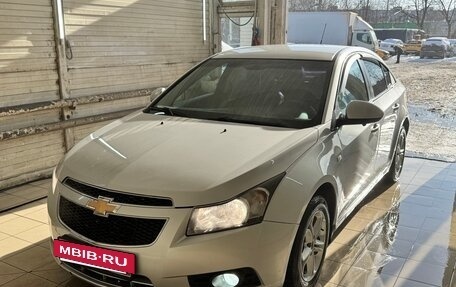 Chevrolet Cruze II, 2012 год, 700 000 рублей, 18 фотография