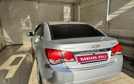 Chevrolet Cruze II, 2012 год, 700 000 рублей, 15 фотография