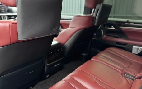 Lexus LX III, 2019 год, 7 999 999 рублей, 15 фотография