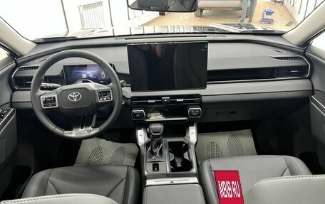 Toyota RAV4, 2026 год, 4 190 000 рублей, 13 фотография