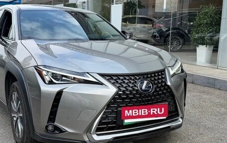 Lexus UX I, 2023 год, 2 800 000 рублей, 4 фотография