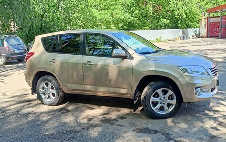 Toyota RAV4, 2011 год, 1 449 999 рублей, 2 фотография
