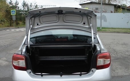 Renault Logan II, 2015 год, 445 000 рублей, 12 фотография