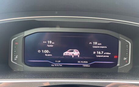 Volkswagen Tiguan II, 2019 год, 4 500 000 рублей, 8 фотография