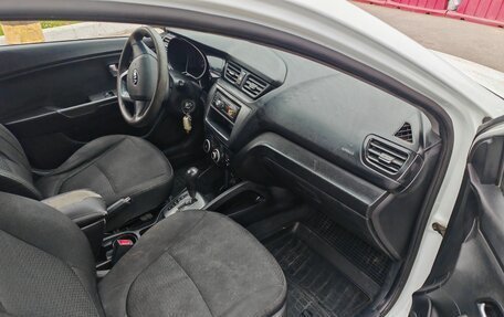 KIA Rio III рестайлинг, 2013 год, 490 000 рублей, 2 фотография