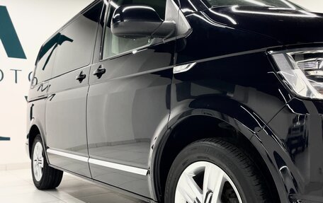 Volkswagen Caravelle T6 рестайлинг, 2016 год, 2 750 000 рублей, 4 фотография
