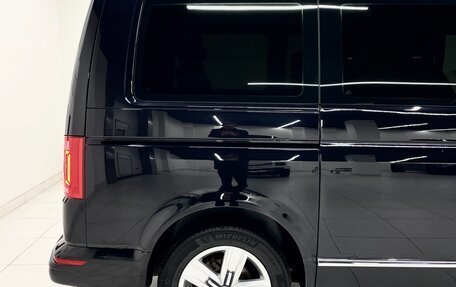 Volkswagen Caravelle T6 рестайлинг, 2016 год, 2 750 000 рублей, 11 фотография