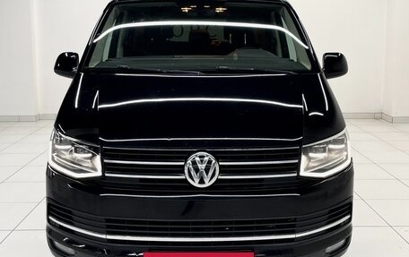 Volkswagen Caravelle T6 рестайлинг, 2016 год, 2 750 000 рублей, 6 фотография
