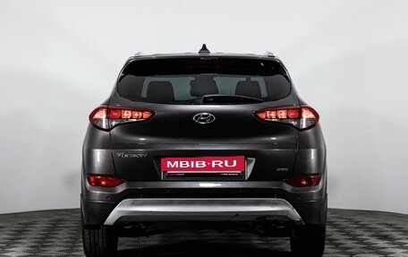 Hyundai Tucson III, 2017 год, 1 599 000 рублей, 6 фотография