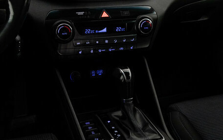 Hyundai Tucson III, 2017 год, 1 599 000 рублей, 11 фотография