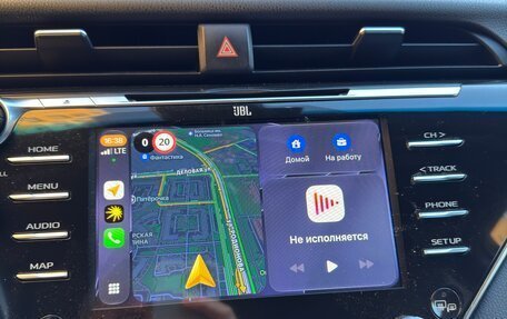 Toyota Camry, 2019 год, 2 800 000 рублей, 9 фотография