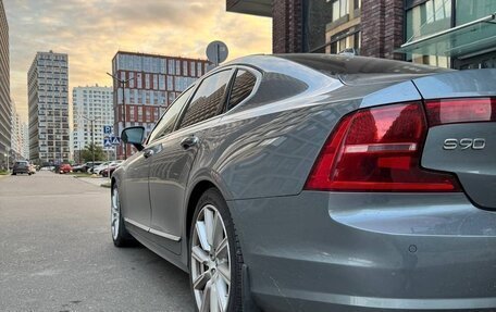 Volvo S90 II рестайлинг, 2019 год, 2 850 000 рублей, 9 фотография