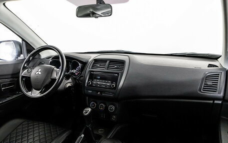 Mitsubishi ASX I рестайлинг, 2017 год, 999 000 рублей, 9 фотография