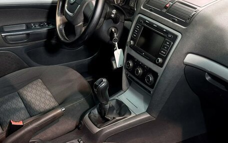 Skoda Octavia, 2012 год, 750 000 рублей, 10 фотография