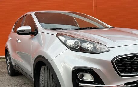 KIA Sportage IV рестайлинг, 2018 год, 2 075 000 рублей, 4 фотография
