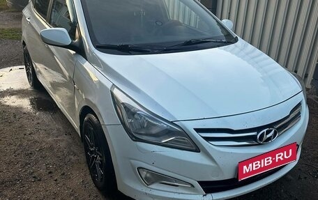 Hyundai Solaris II рестайлинг, 2014 год, 750 000 рублей, 1 фотография
