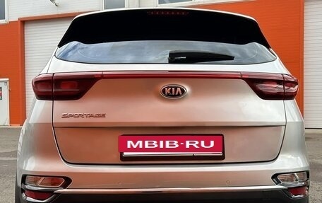 KIA Sportage IV рестайлинг, 2018 год, 2 075 000 рублей, 6 фотография