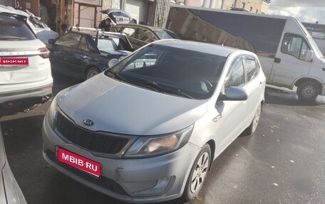 KIA Rio III рестайлинг, 2013 год, 450 000 рублей, 1 фотография