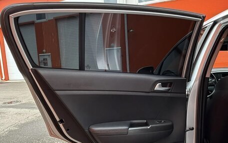 KIA Sportage IV рестайлинг, 2018 год, 2 075 000 рублей, 12 фотография